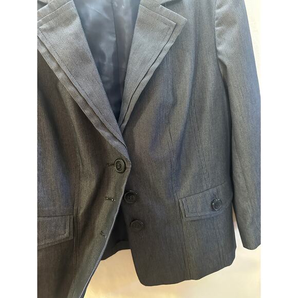 Halogen Women’s Pinstripe Blazer Jacket – Size 12 – Gray Tailored Street-Style - Picture 5 of 9